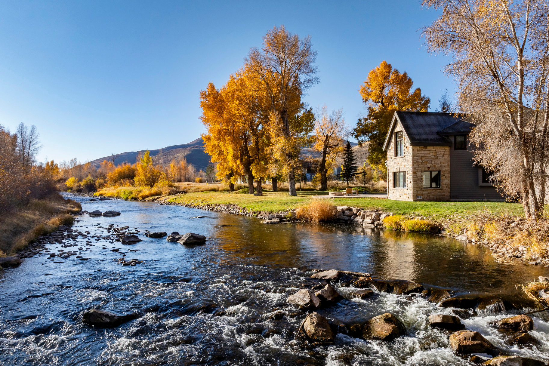 RIVER VALLEY RANCH - Residential