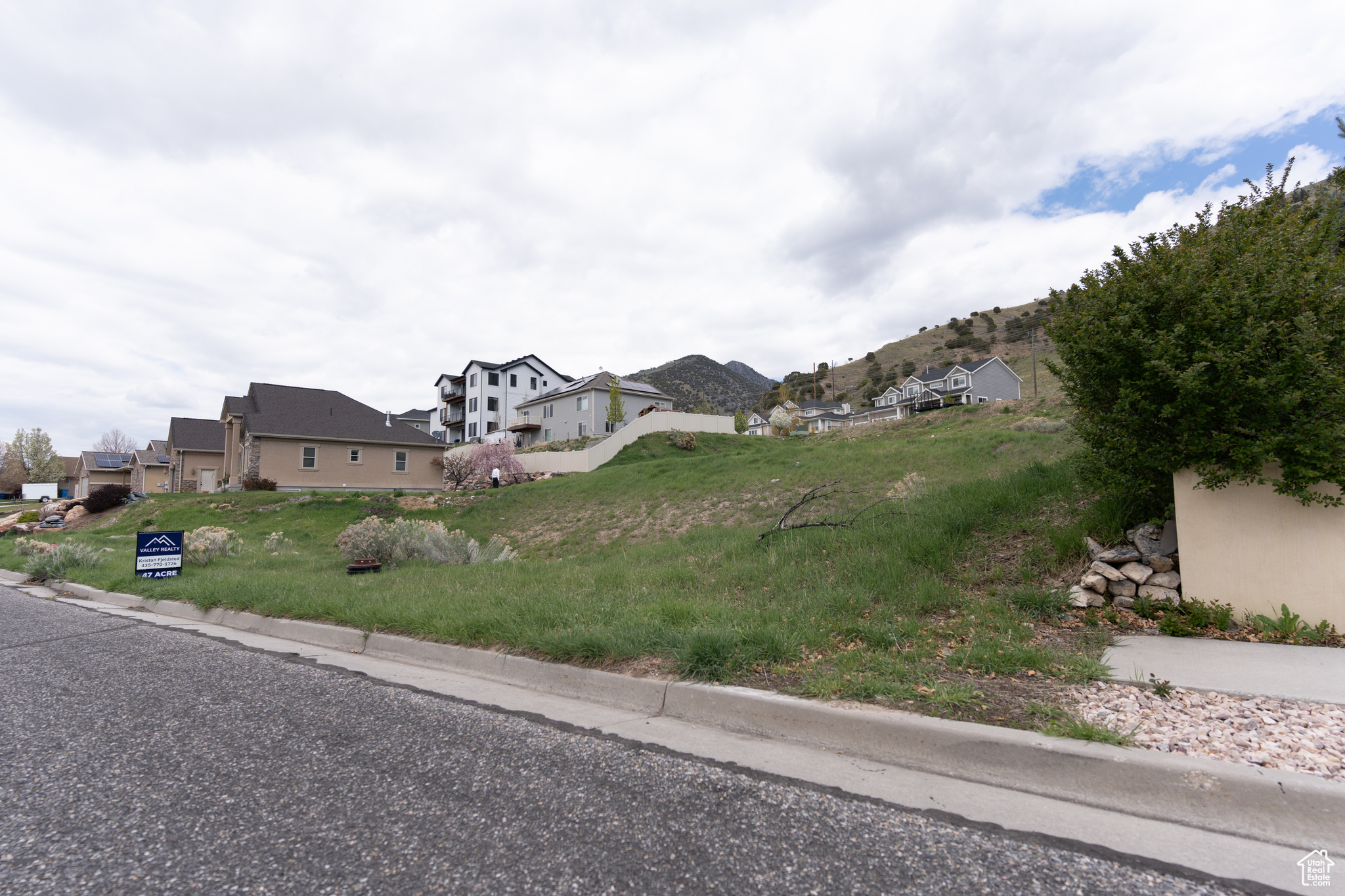 1810 N 2070 #10, North Logan, Utah image 2