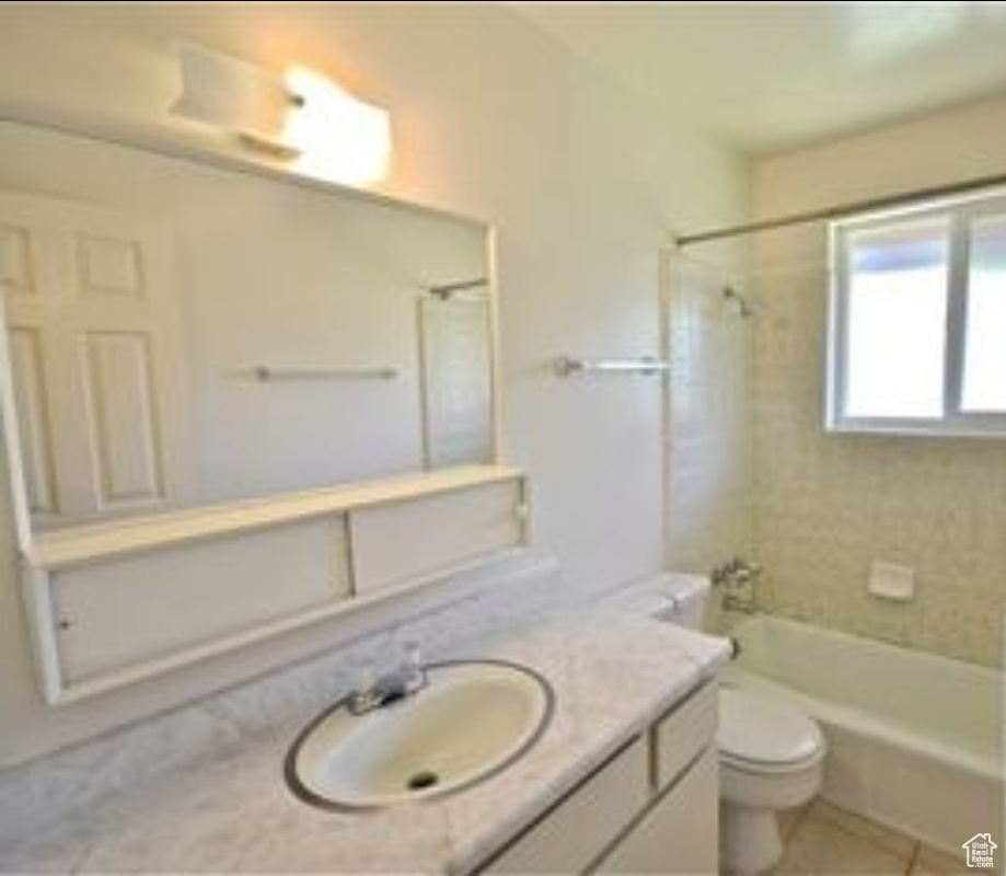 OAKLEY SUB - Residential Lease