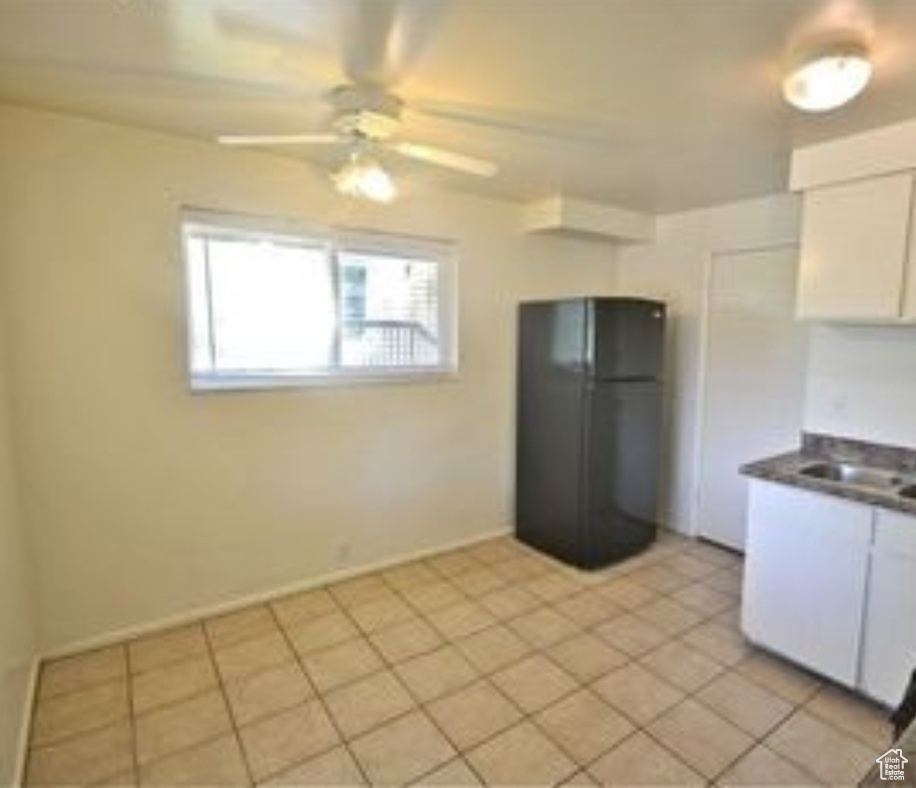 OAKLEY SUB - Residential Lease