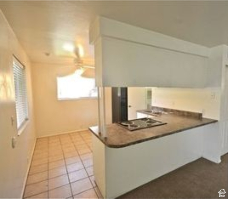 OAKLEY SUB - Residential Lease