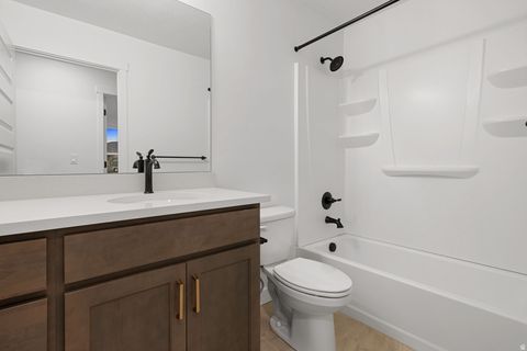 Tiny photo for 6984 W LAKE AVE, South Jordan, UT 84009 (MLS # 2121696)