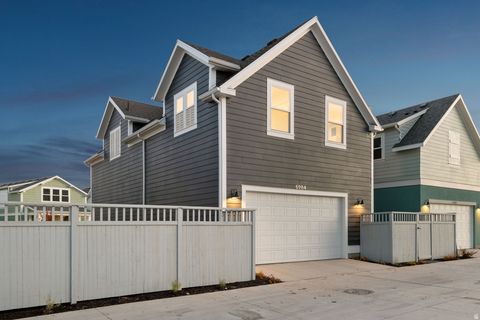 Tiny photo for 6984 W LAKE AVE, South Jordan, UT 84009 (MLS # 2121696)