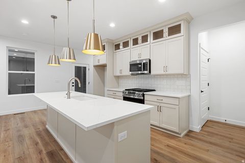 Tiny photo for 6984 W LAKE AVE, South Jordan, UT 84009 (MLS # 2121696)