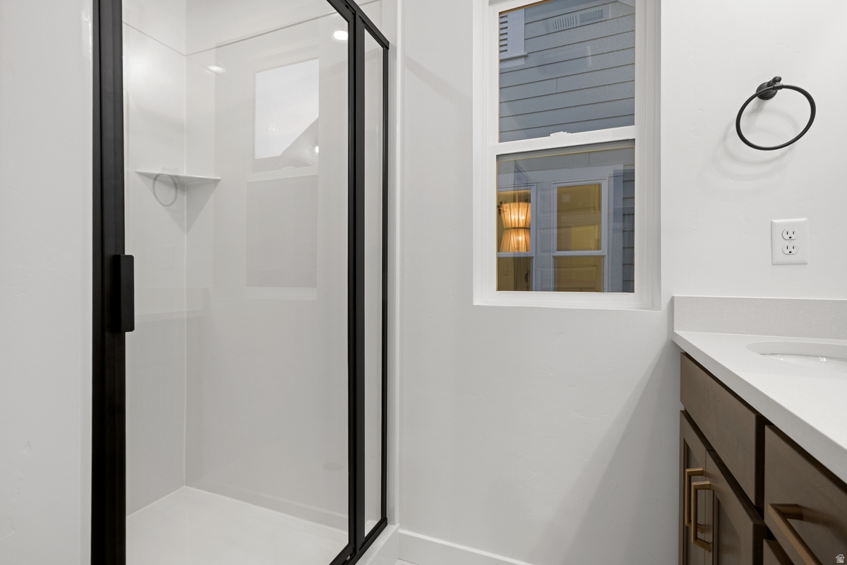 DAYBREAK - Residential