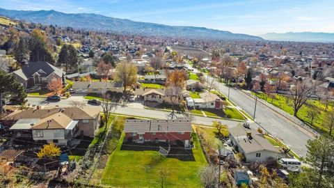 Tiny photo for 725 E 600 S, Centerville, UT 84014 (MLS # 2126156)