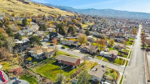 Tiny photo for 725 E 600 S, Centerville, UT 84014 (MLS # 2126156)