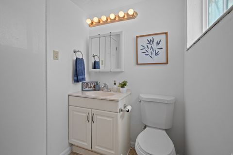 Tiny photo for 388 E 600 S, Payson, UT 84651 (MLS # 2157119)