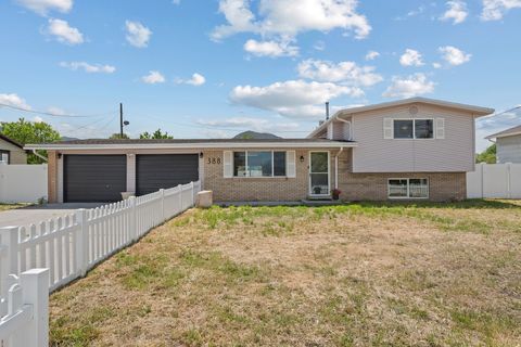 Tiny photo for 388 E 600 S, Payson, UT 84651 (MLS # 2157119)