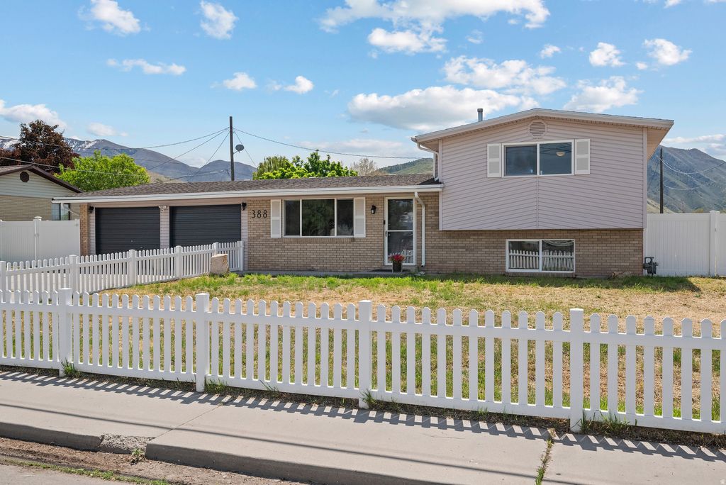 Photo of 388 E 600 S, Payson, UT 84651 (MLS # 2157119)