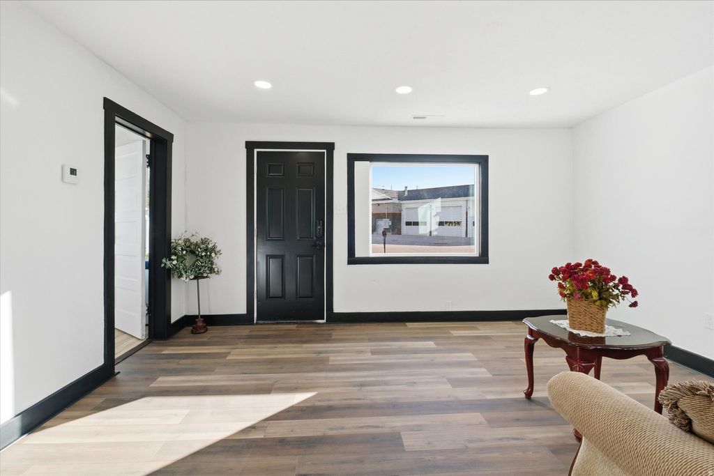 Photo of 139 E 4TH S, Preston, ID 83263 (MLS # 2121849)