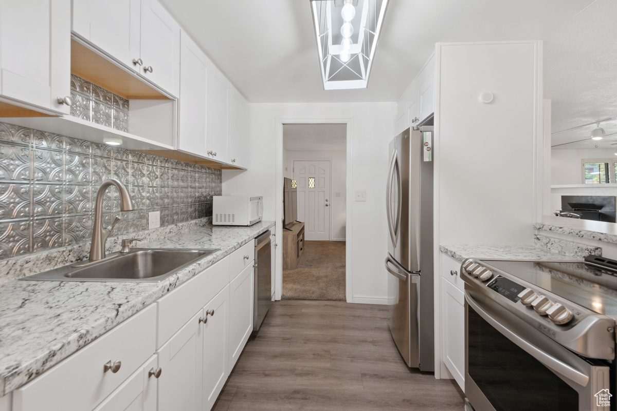 LAKEVIEW - Residential