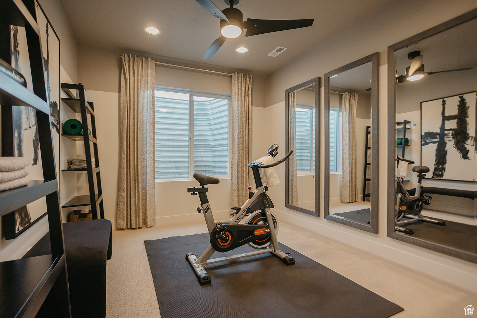 WILLOW ESTATES - Residential
