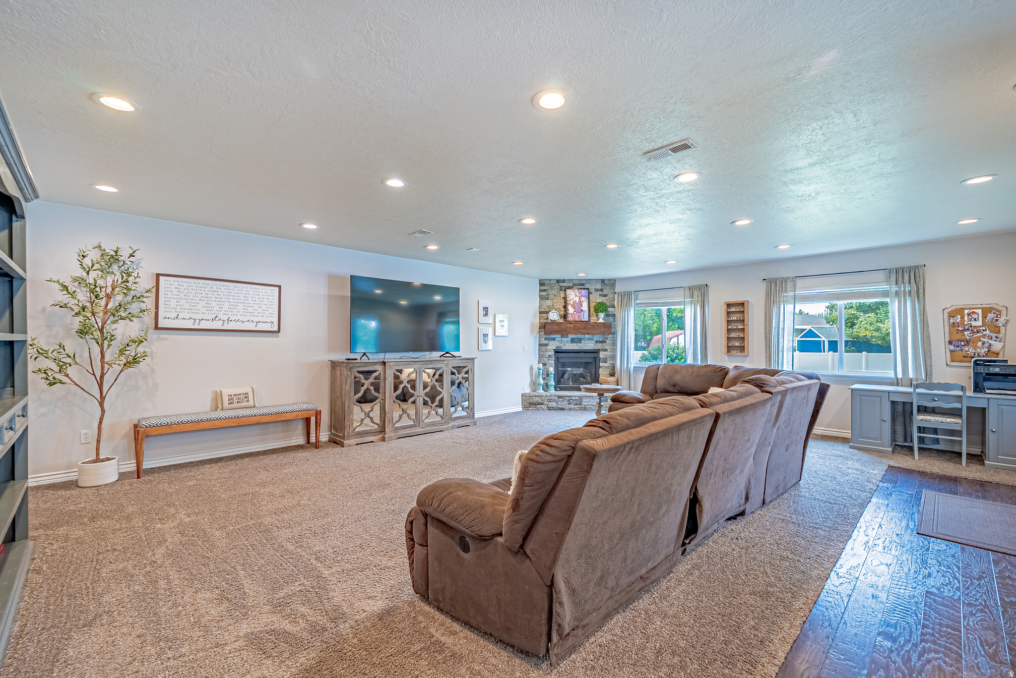 ZIONS CROSSING - Residential