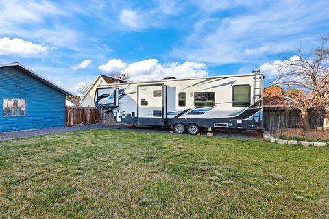 Tiny photo for 24 N 1050 W, Clearfield, UT 84015 (MLS # 2125745)