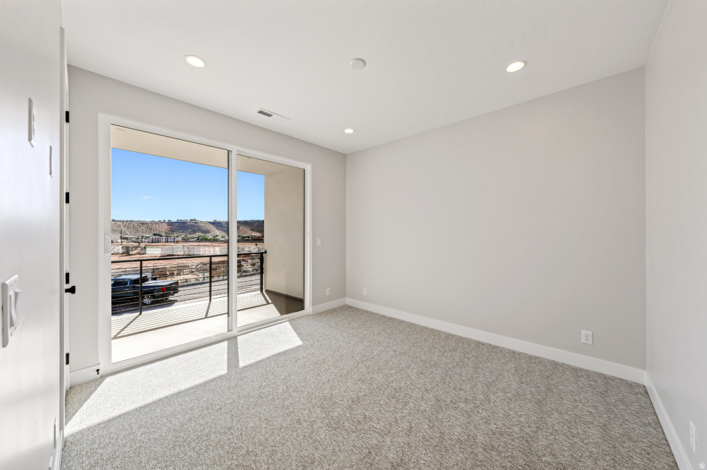 THE ISLAND AT CORAL CANYON - Residential