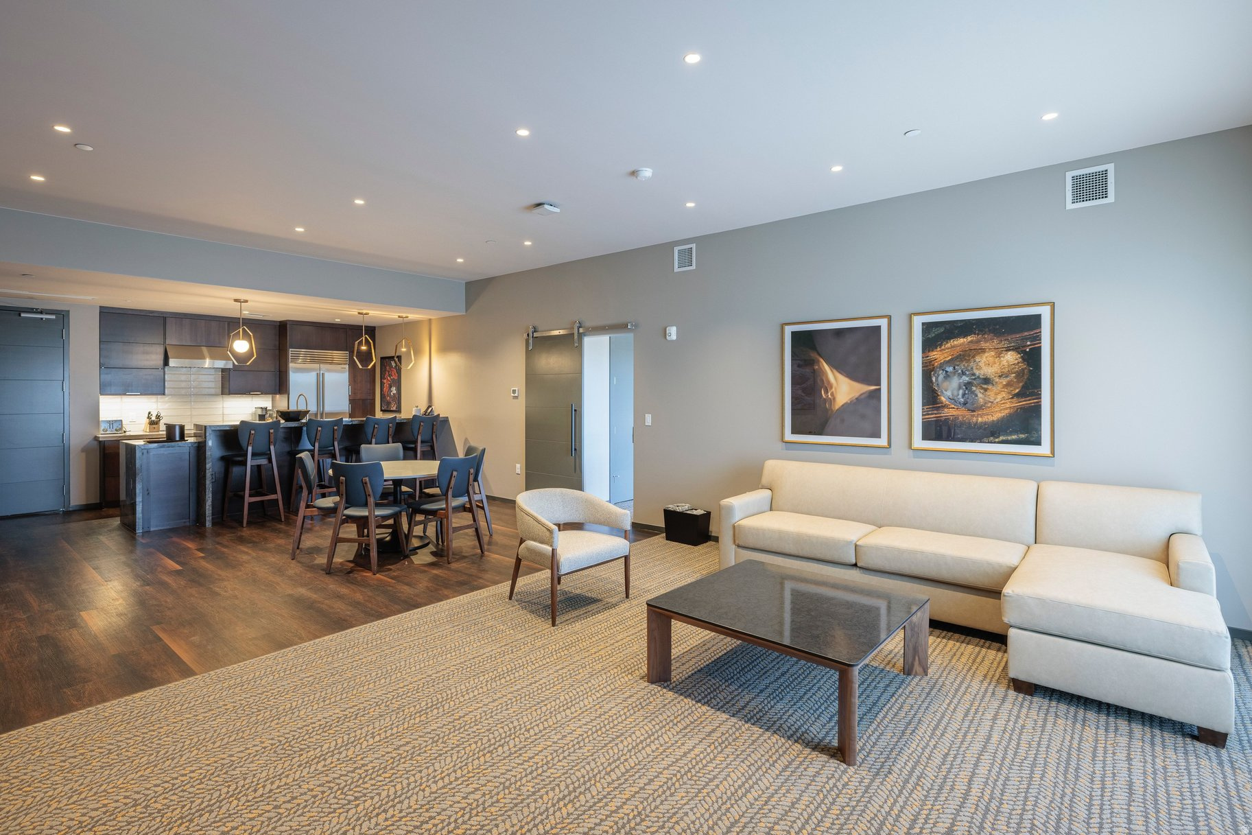 BLACK DESERT RESORT - Residential