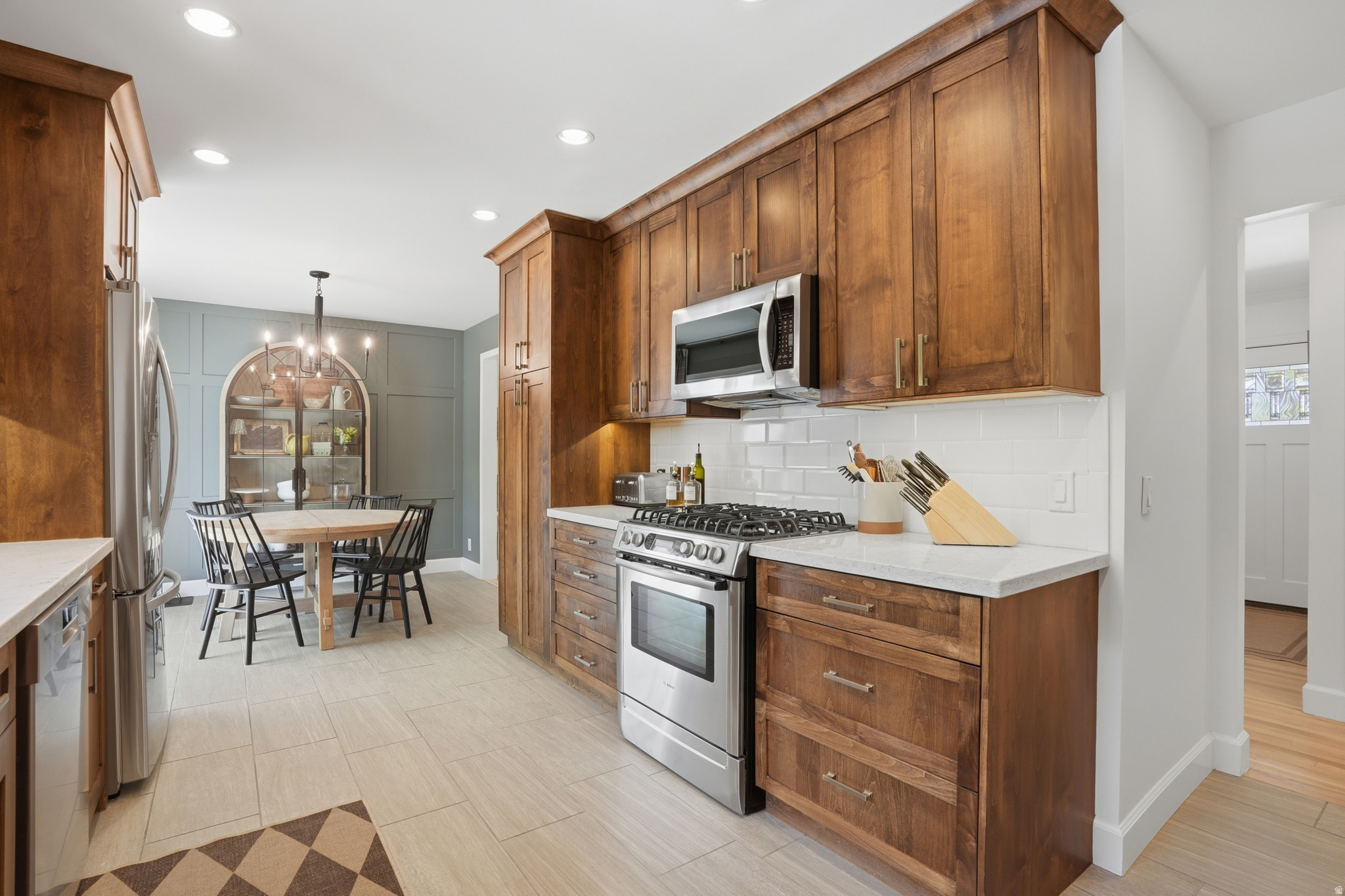 SUNNYSIDE HEIGHTS - Residential