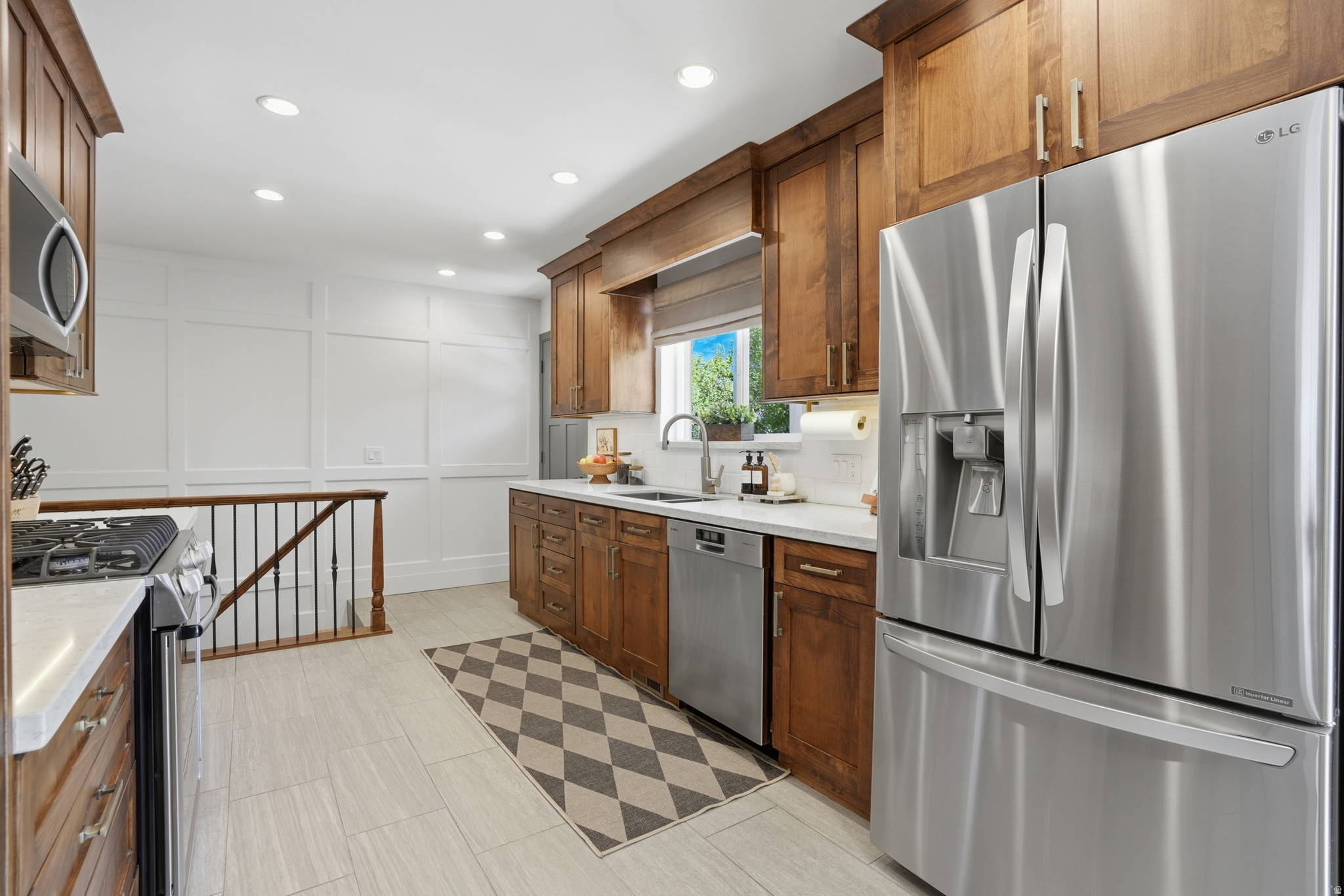 SUNNYSIDE HEIGHTS - Residential