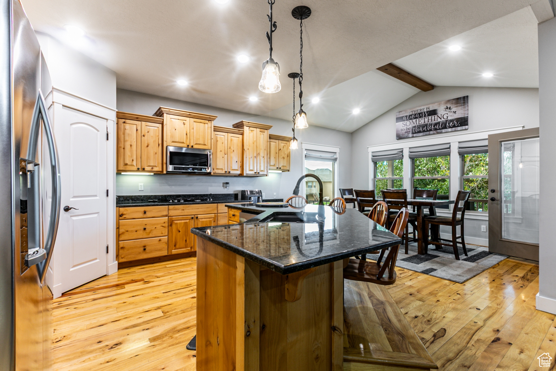 WINDSOR FARMS - Residential
