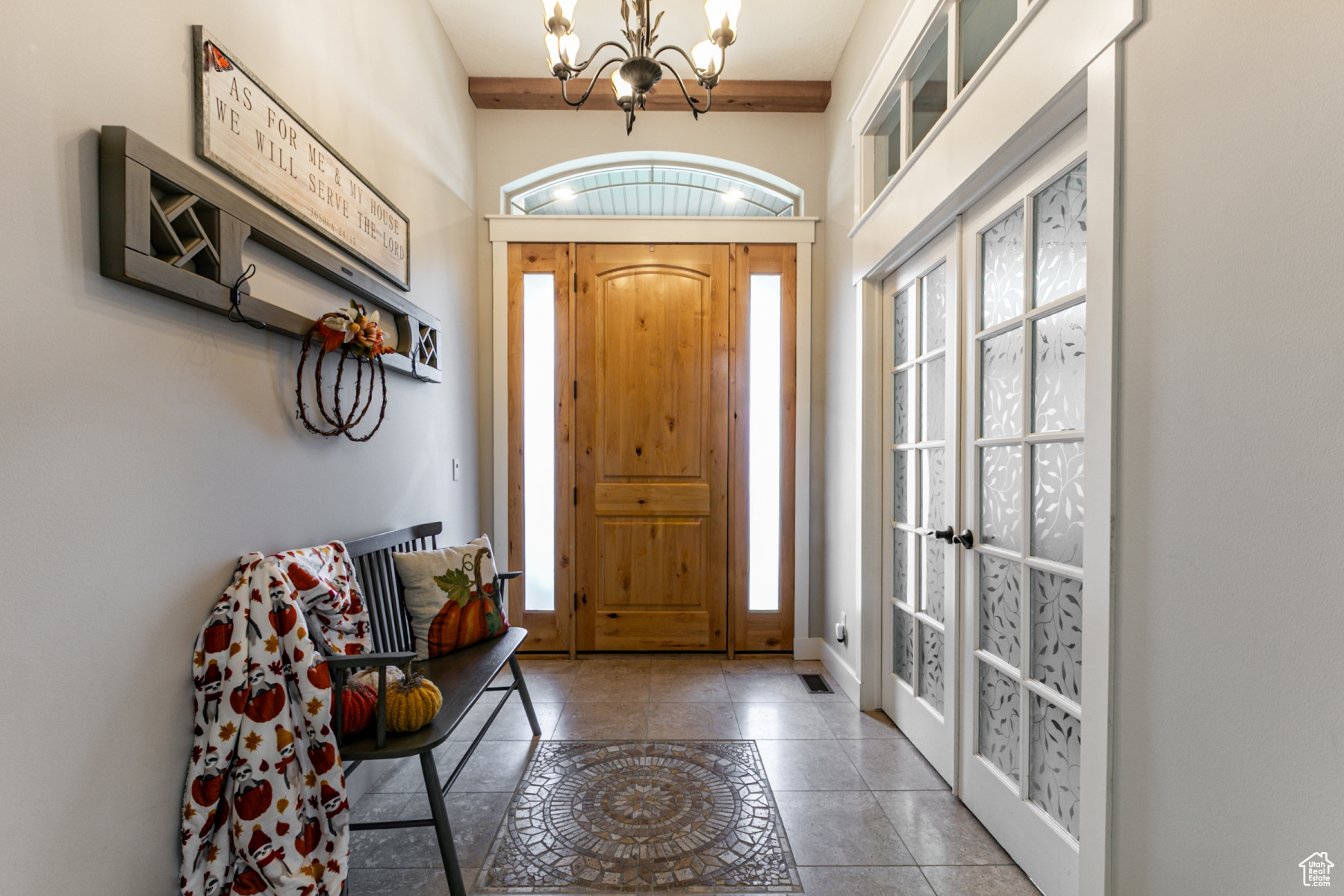 WINDSOR FARMS - Residential
