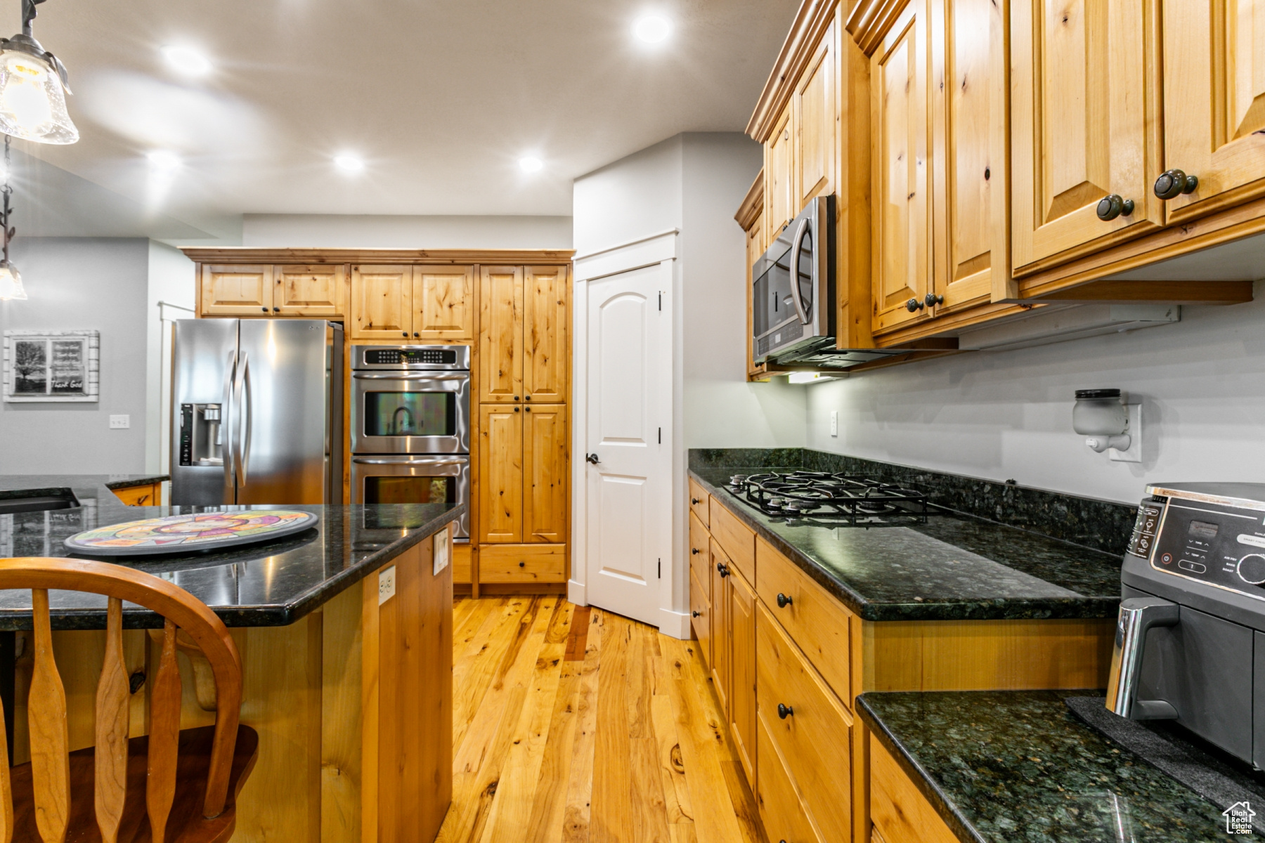 WINDSOR FARMS - Residential