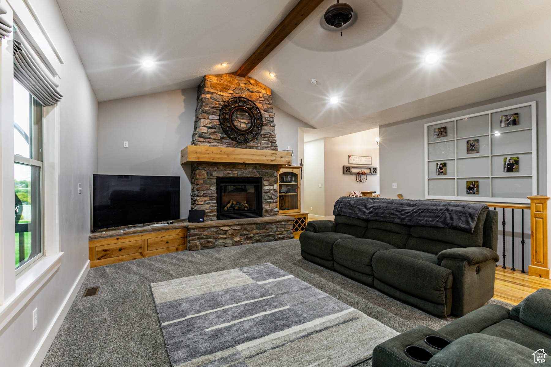 WINDSOR FARMS - Residential
