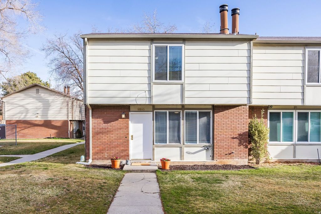 Photo of 6066 S 2075 E, Holladay, UT 84121 (MLS # 2142867)