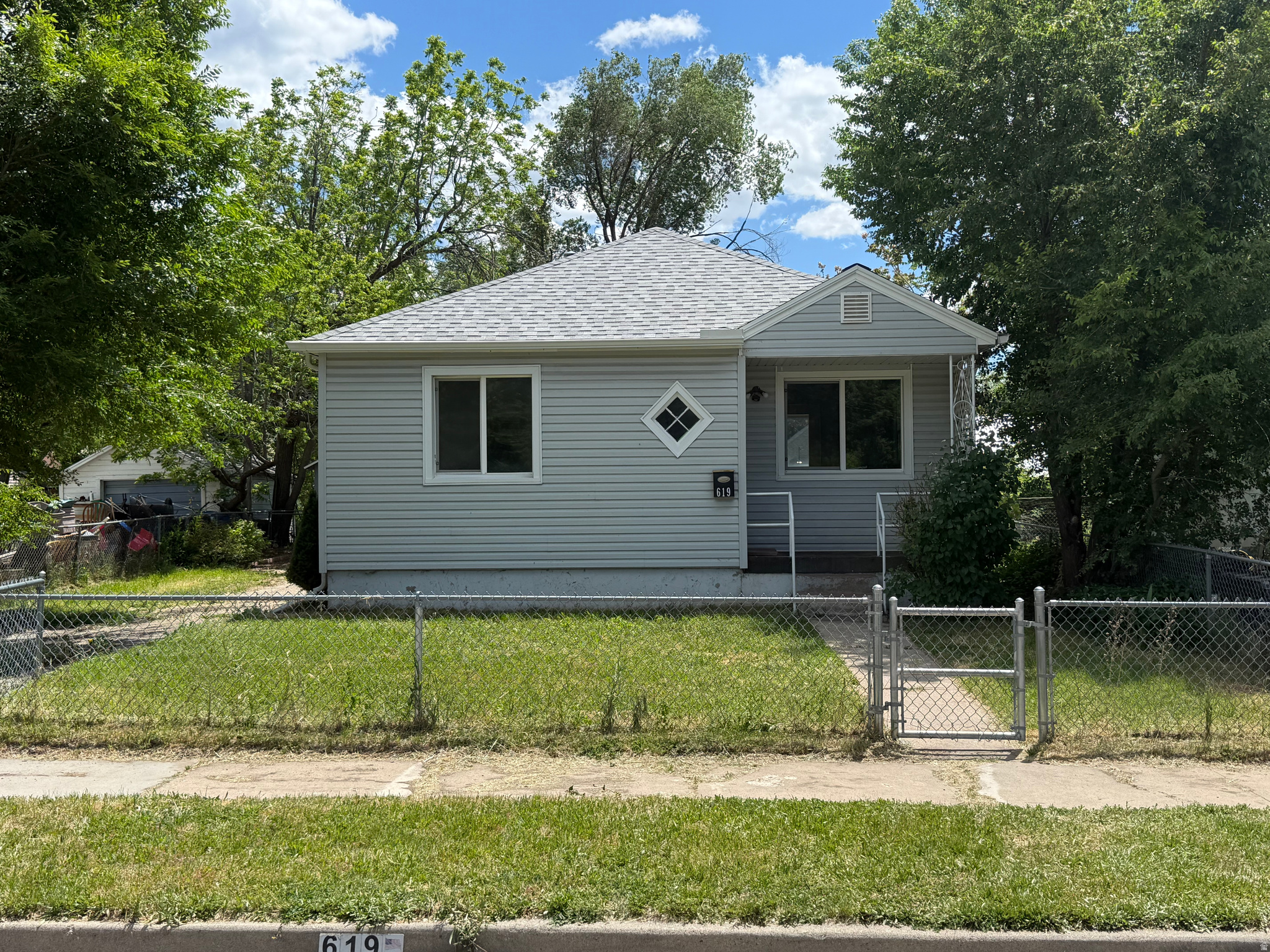 GROVE ADDITION - Residential