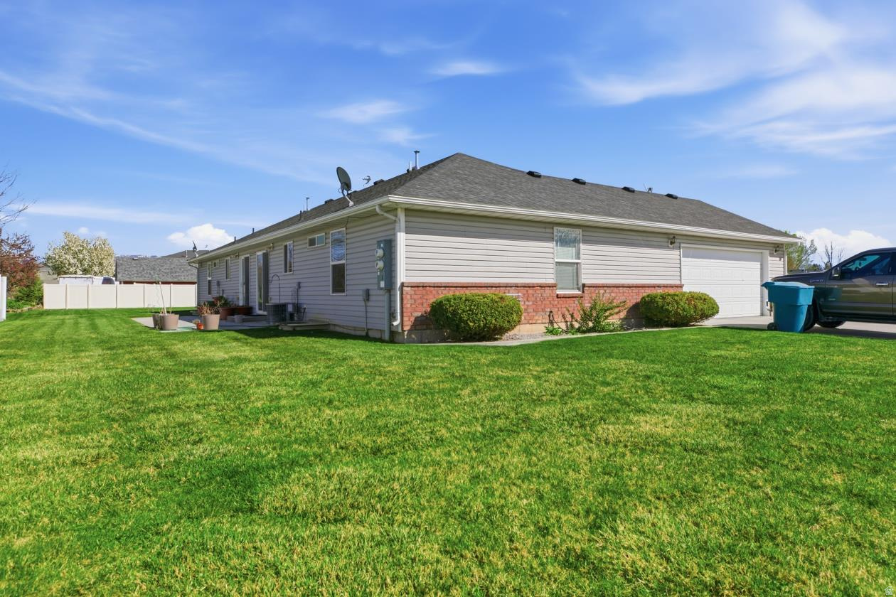 CREAMERY HOLLOW SUBDIVISION - Residential Income