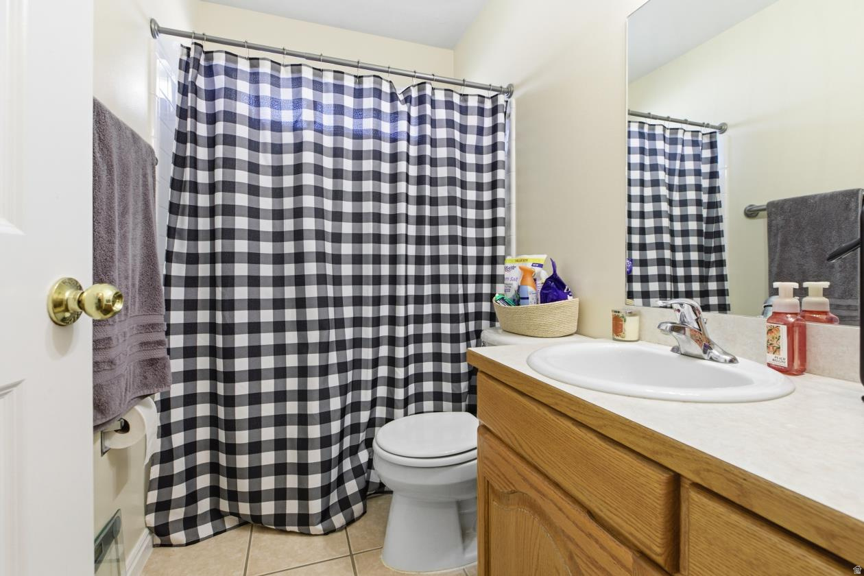 CREAMERY HOLLOW SUBDIVISION - Residential Income