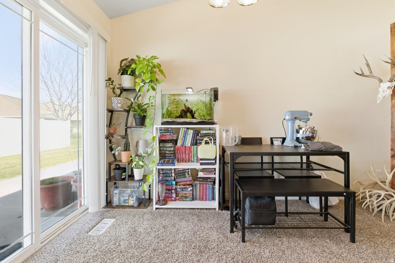 CREAMERY HOLLOW SUBDIVISION - Residential Income