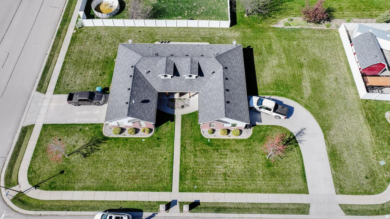 CREAMERY HOLLOW SUBDIVISION - Residential Income