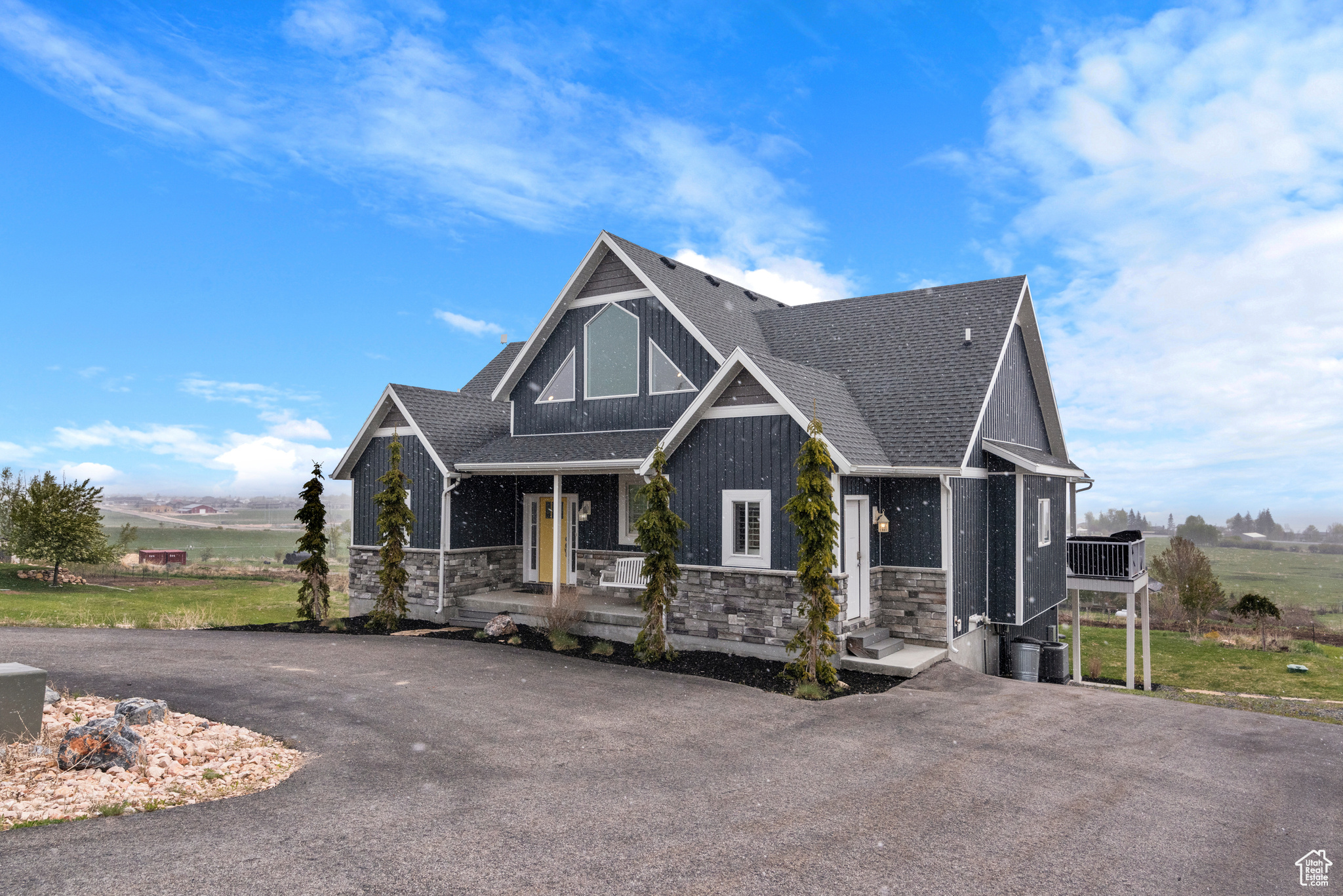 BUTTERCUP ESTATE - Residential