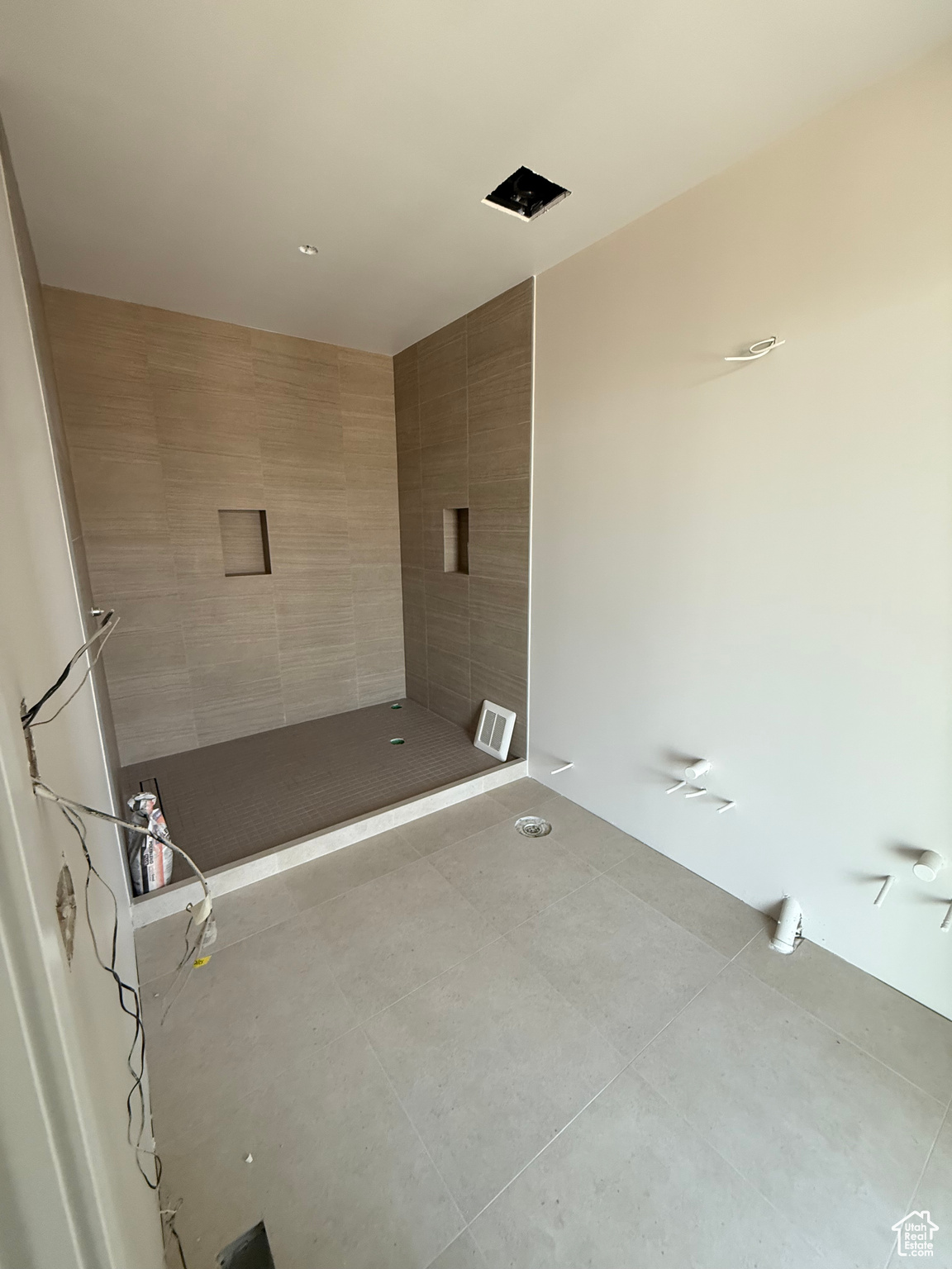 WILDWOOD RESERVE - Residential