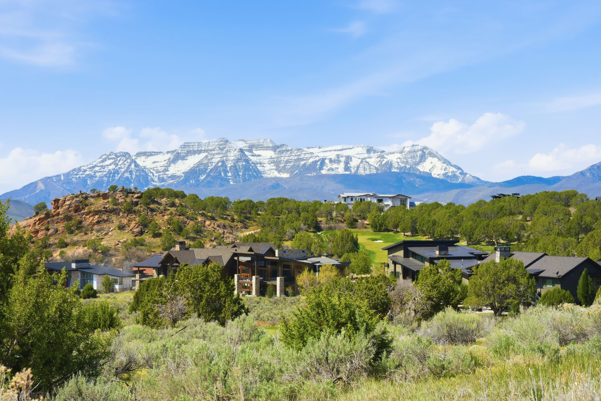 RED LEDGES - Land