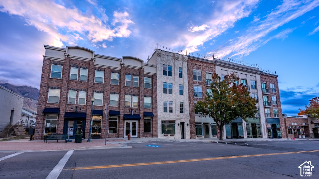 Photo of 59 S MAIN ST, Pleasant Grove, UT 84062 (MLS # 2190050)