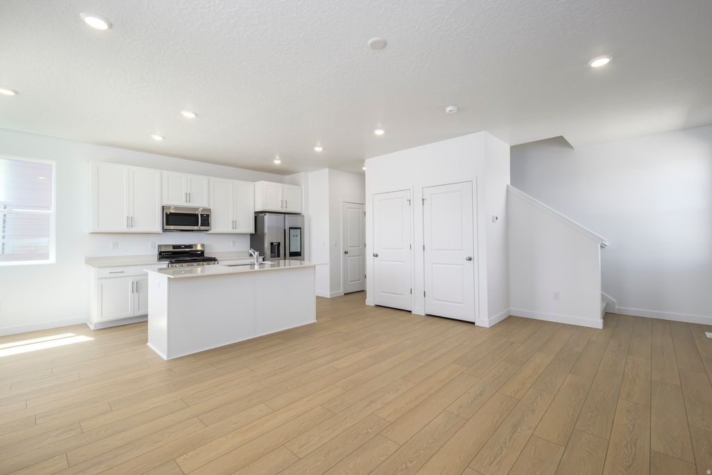 Photo of 1547 S 900 W #140, Clearfield, UT 84015 (MLS # 2156652)