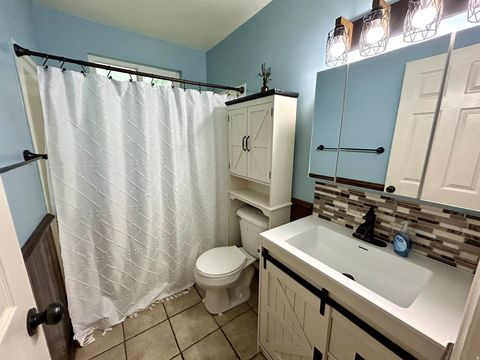 Tiny photo for 441 S 400 E, Payson, UT 84651 (MLS # 2161881)