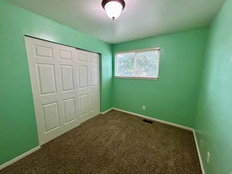 Tiny photo for 441 S 400 E, Payson, UT 84651 (MLS # 2161881)