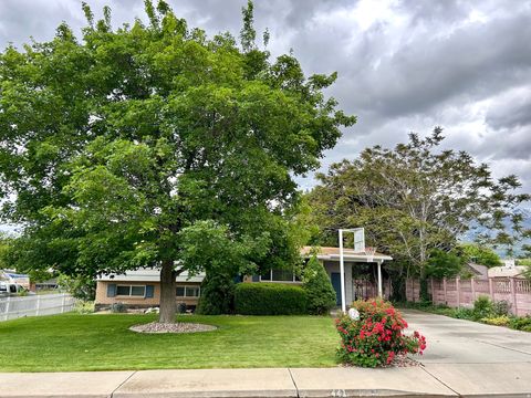 Tiny photo for 441 S 400 E, Payson, UT 84651 (MLS # 2161881)