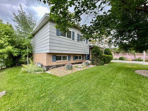 Tiny photo for 441 S 400 E, Payson, UT 84651 (MLS # 2161881)