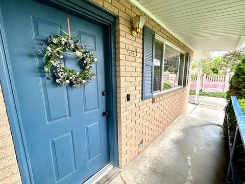 Tiny photo for 441 S 400 E, Payson, UT 84651 (MLS # 2161881)
