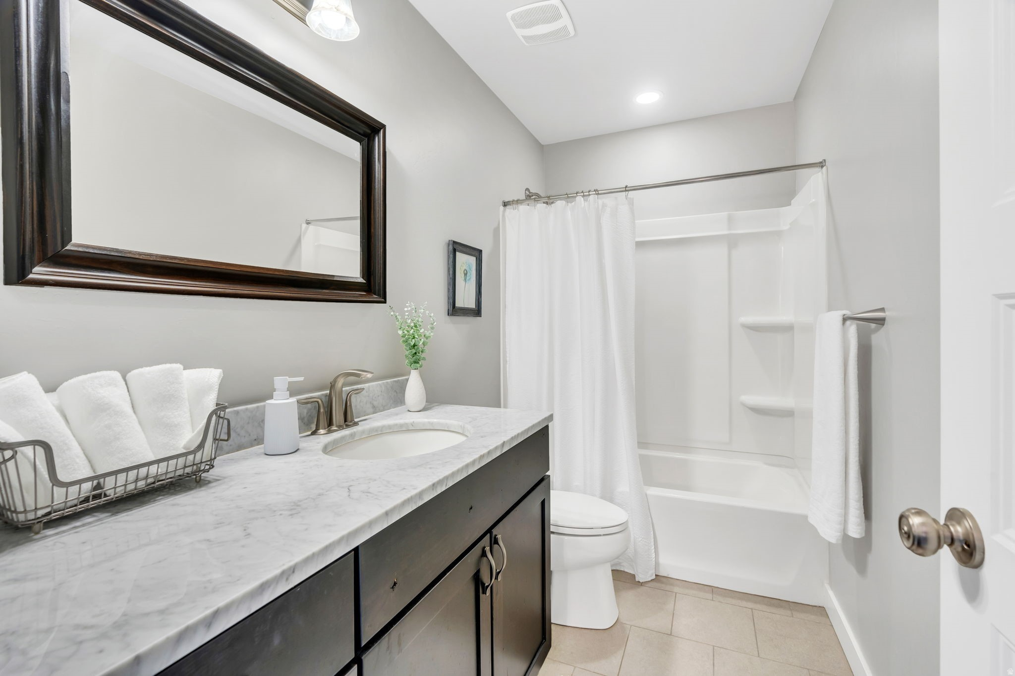 MEADOWS - Residential