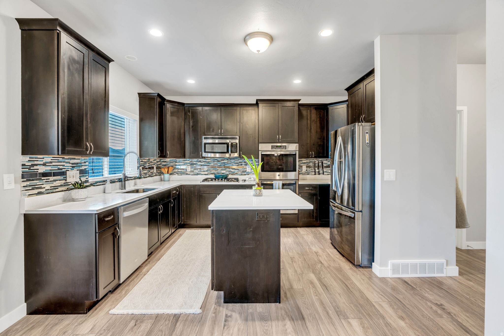 MEADOWS - Residential