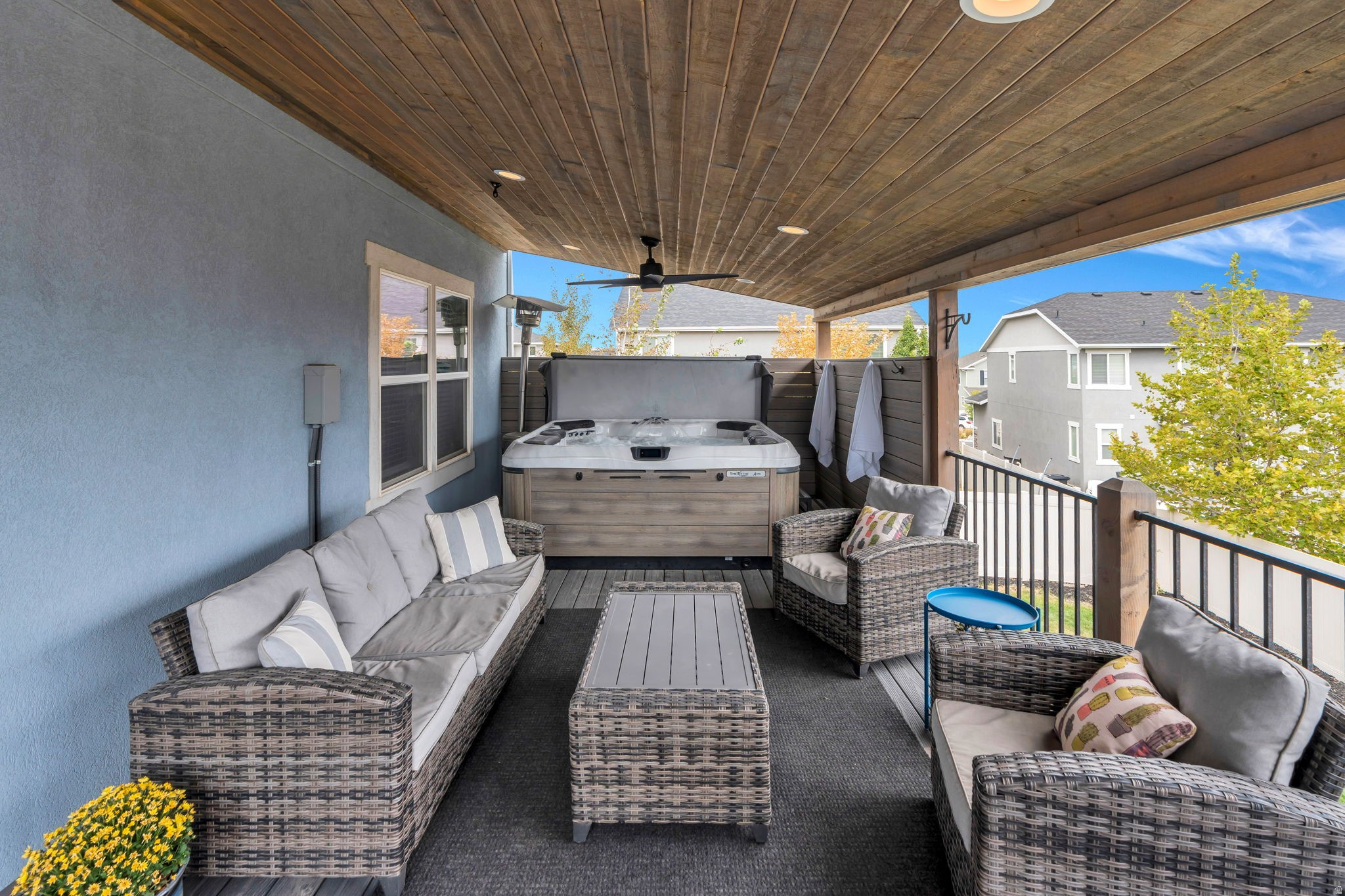 MEADOWS - Residential