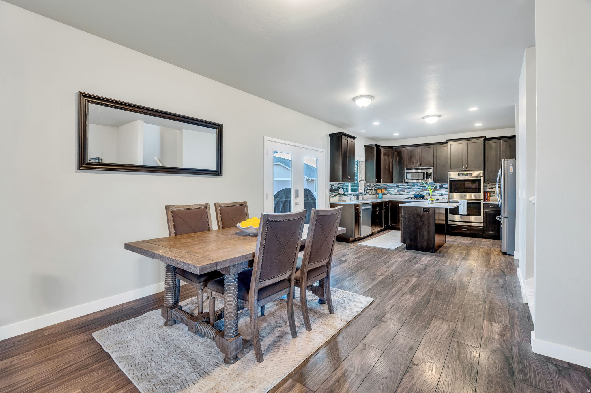 MEADOWS - Residential