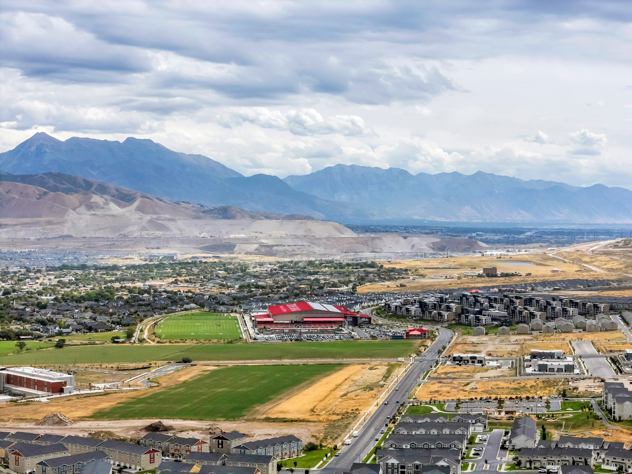 MEADOWS - Residential