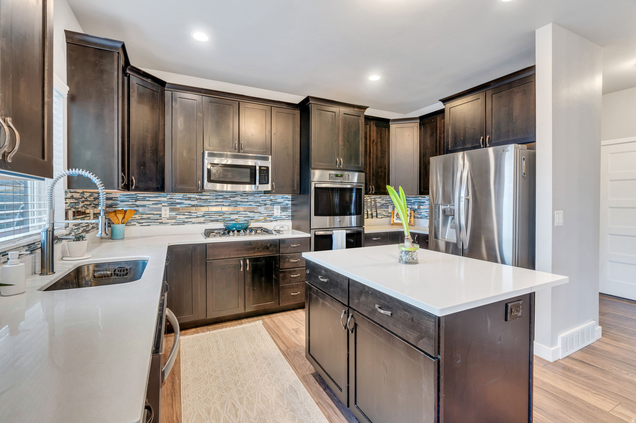 MEADOWS - Residential