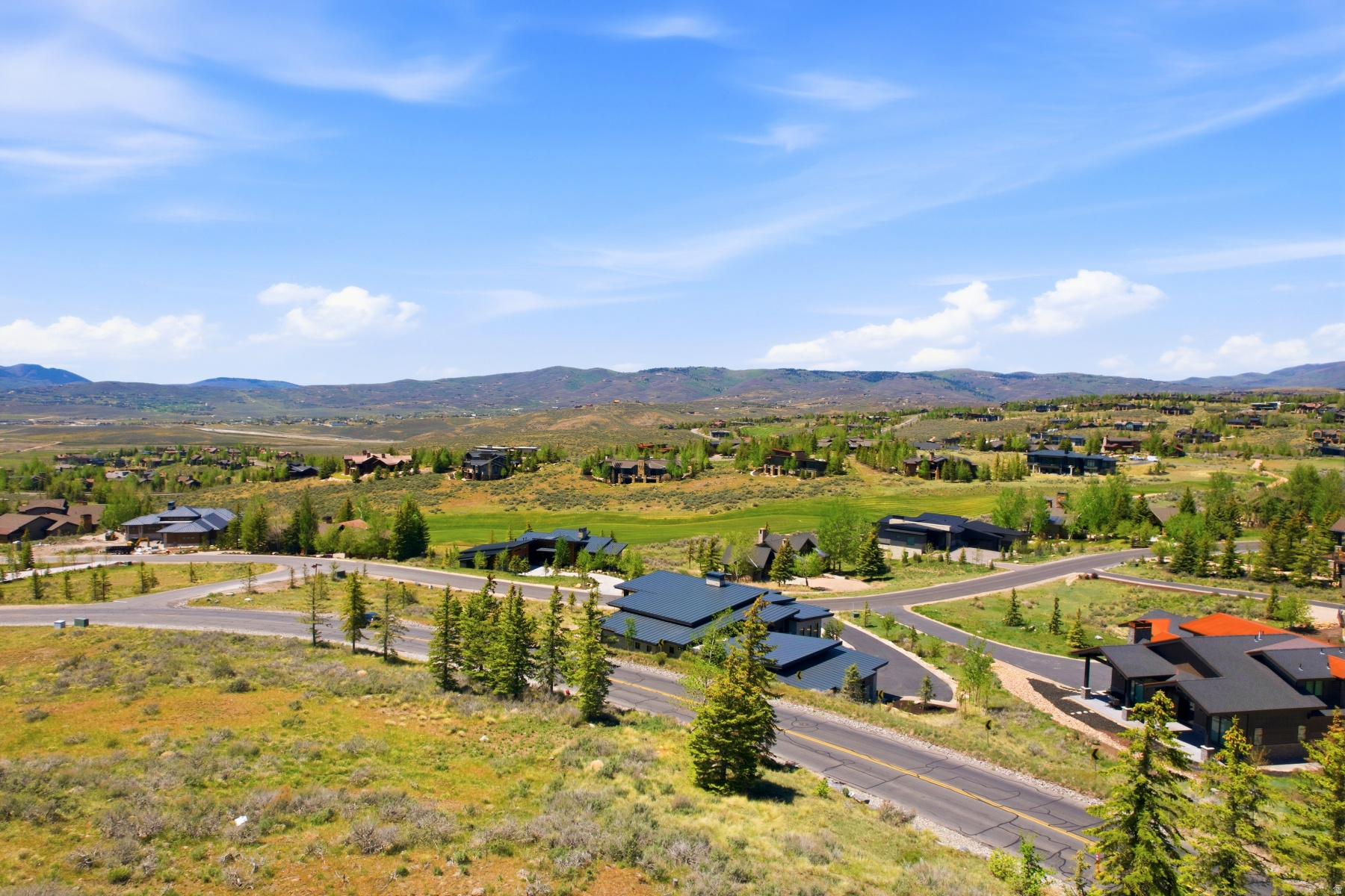 ELK RIDGE BLUFFS - Land